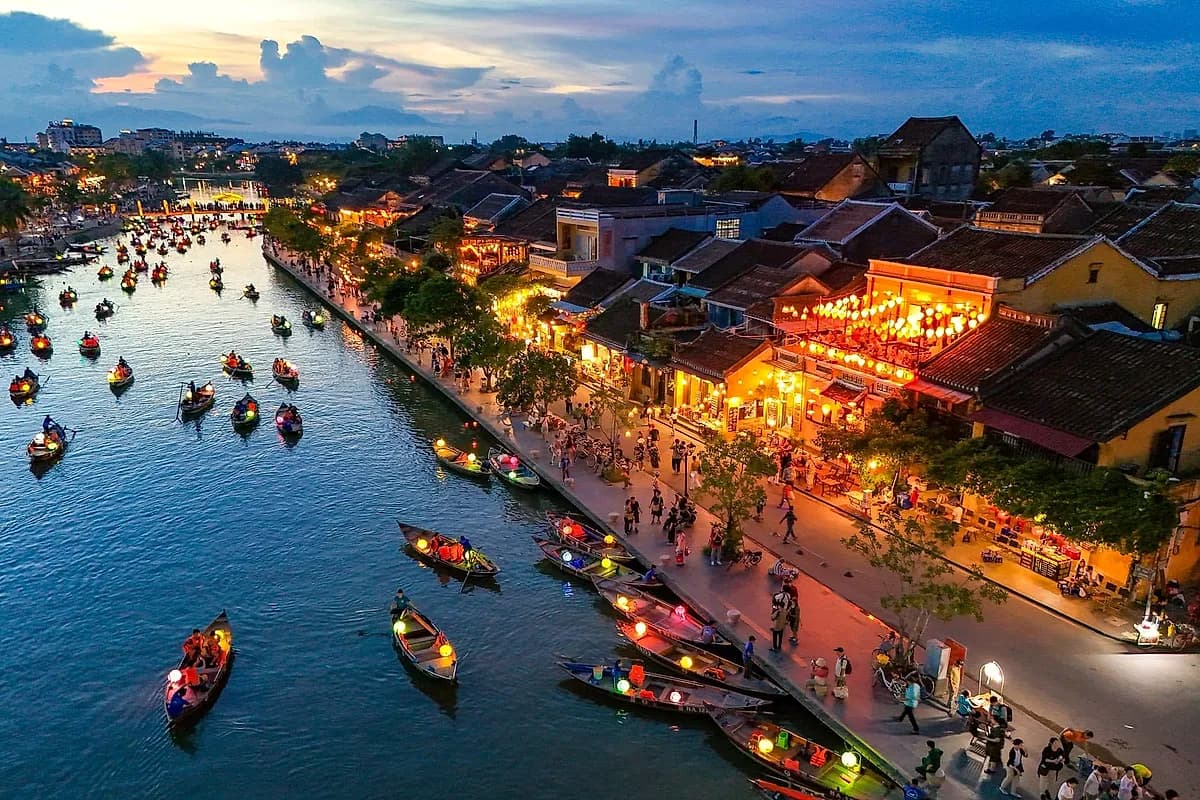 Hai Van Pass to Hoi An
