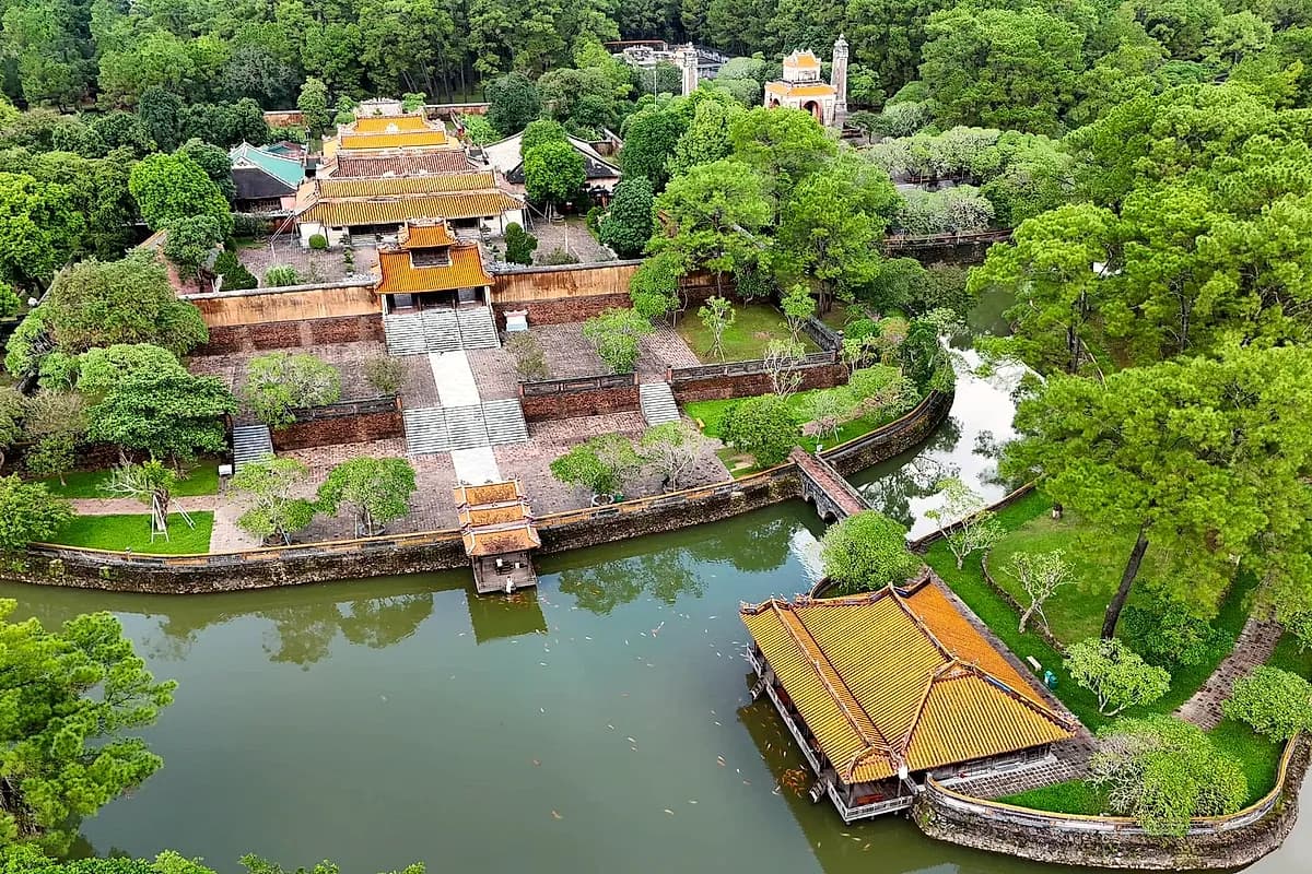 Onward to Hue: The Hushed Imperial Seat